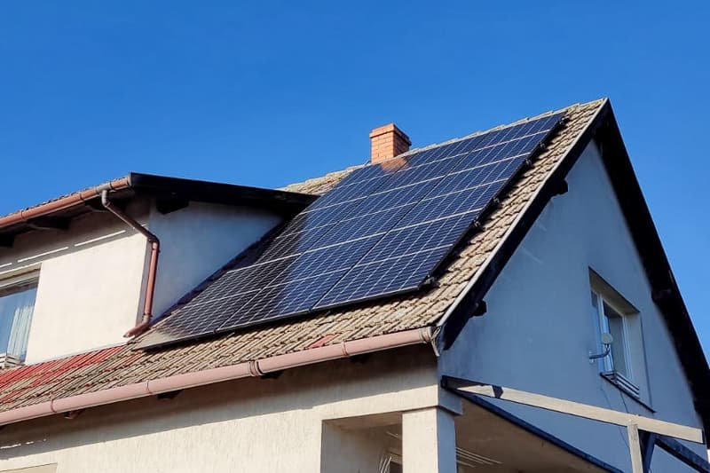 Instalacja PV na dachu domu jednorodzinnego
